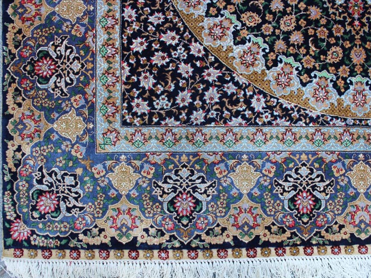 the corner of 300lines silk carpet